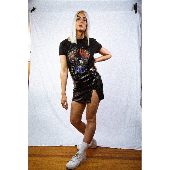 ★ Gentry Snakeskin Mini Skirt ★ - Picture 8 of 9